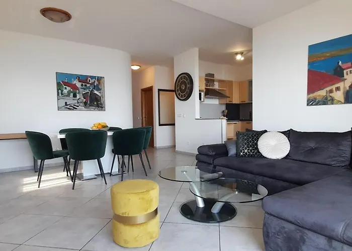 No. 1 Apartment *